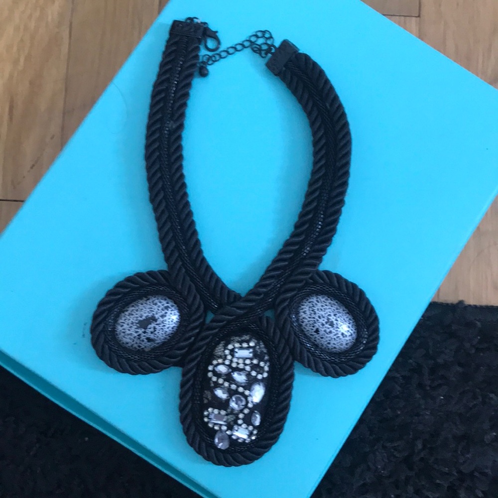 Rope Embellished Necklace